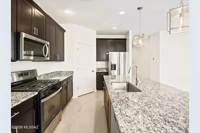 6868 W Indian Clover Way, Tucson, AZ 85757 - Photo 2