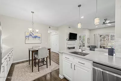 1500 E Pusch Wilderness Drive #17206, Oro Valley, AZ 85737 - Photo 4