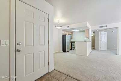 101 S Players Club Drive #APT 26104, Tucson, AZ 85745 - Photo 10