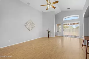 7932 N Panamint Dr, Tucson, AZ 85743 - Photo 8
