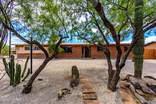 4520 E Glenn St, Tucson, AZ 85712 - Photo 1