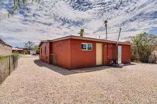 827 E Lester St, Tucson, AZ 85719 - Photo 38