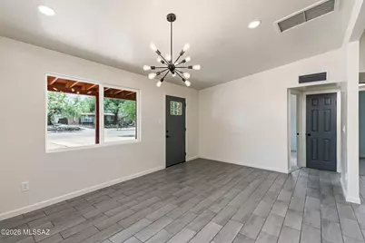827 E Lester Street, Tucson, AZ 85719 - Photo 8