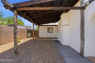 2720 N Columbus Boulevard, Tucson, AZ 85712 - Photo 4