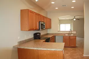 7591 E Majestic Palm Ln, Tucson, AZ 85756 - Photo 4