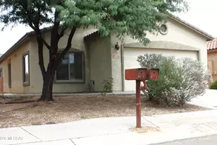 7591 E Majestic Palm Ln, Tucson, AZ 85756 - Photo 1