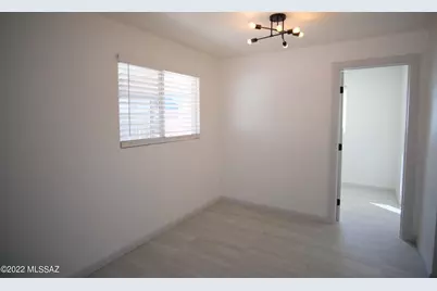 4650 E 16th Street, Tucson, AZ 85711 - Photo 8