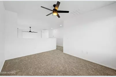 7806 S Hidden Places Loop, Tucson, AZ 85756 - Photo 32