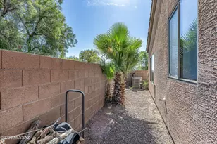9210 E Desert Cove Cir, Tucson, AZ 85730 - Photo 30
