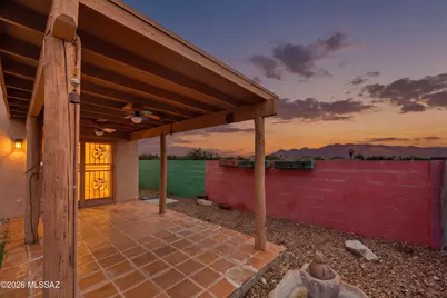 1402 N Thunder Ridge Drive, Tucson, AZ 85745 - Photo 28
