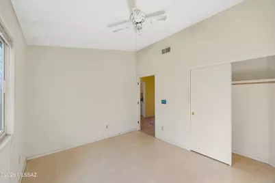 1402 N Thunder Ridge Drive, Tucson, AZ 85745 - Photo 20