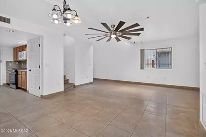 7490 E Deeps Way, Tucson, AZ 85710 - Photo 14
