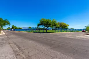 273 W Virginia St, Tucson, AZ 85706 - Photo 18