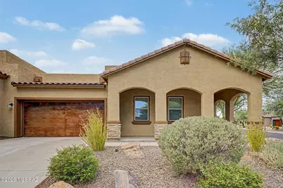 13289 N Chiracahua Peak Drive, Oro Valley, AZ 85755 - Photo 2