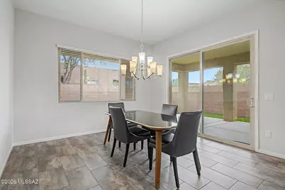 13289 N Chiracahua Peak Drive, Oro Valley, AZ 85755 - Photo 12