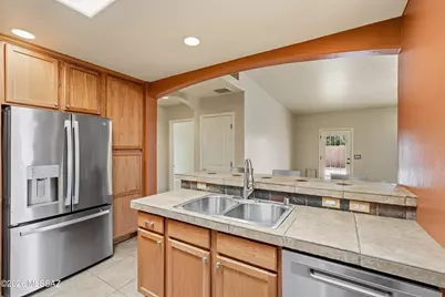 104 E Atelier Way, Oro Valley, AZ 85755 - Photo 14