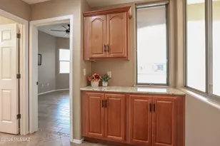 1126 W Bosch Dr, Green Valley, AZ 85614 - Photo 32