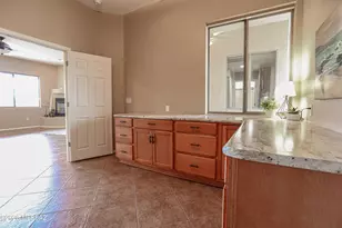 1126 W Bosch Dr, Green Valley, AZ 85614 - Photo 34