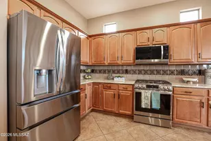 1126 W Bosch Dr, Green Valley, AZ 85614 - Photo 18