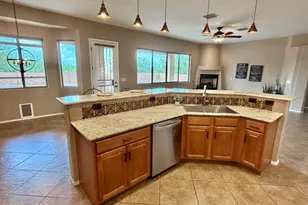 1126 W Bosch Dr, Green Valley, AZ 85614 - Photo 20