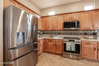 1126 W Bosch Drive, Green Valley, AZ 85614 - Photo 14