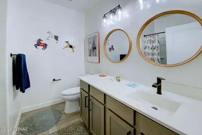 2226 W Desert Topaz Way, Tucson, AZ 85742 - Photo 30