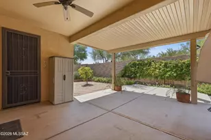 8060 N Painted Feather Dr, Tucson, AZ 85743 - Photo 36