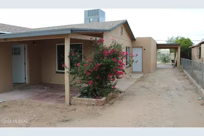 132 W 32nd Street, Tucson, AZ 85713 - Photo 2