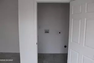 132 W 32nd St, Tucson, AZ 85713 - Photo 12
