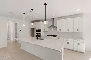 7774 W Laurel Ln, Marana, AZ 85658 - Photo 10