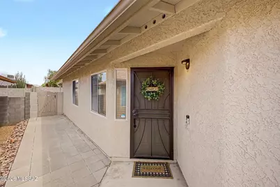 8913 E Citrus Tree Drive, Tucson, AZ 85730 - Photo 4