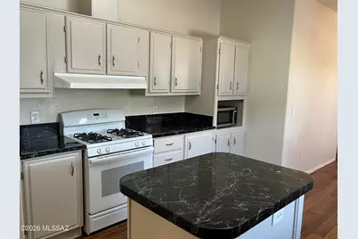 6450 N Gemstone Road, Tucson, AZ 85743 - Photo 8