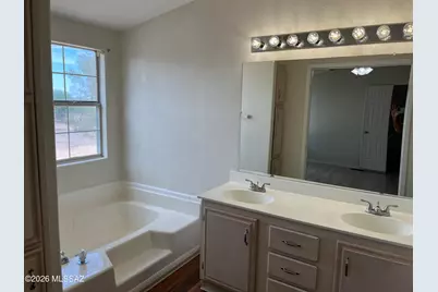 6450 N Gemstone Road, Tucson, AZ 85743 - Photo 12