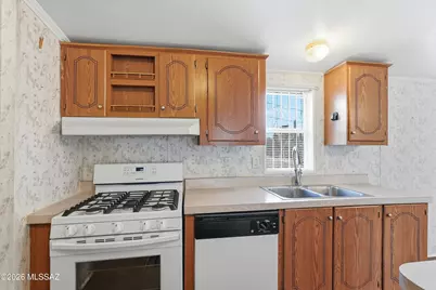 2240 W San Juan Trail, Tucson, AZ 85713 - Photo 14
