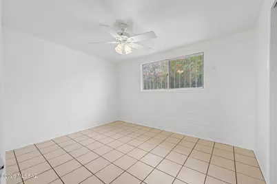 1841 W Caravelle Road, Tucson, AZ 85713 - Photo 18