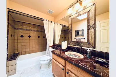 1216 E Camino Diestro, Oro Valley, AZ 85704 - Photo 18
