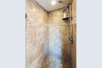 1216 E Camino Diestro, Oro Valley, AZ 85704 - Photo 14