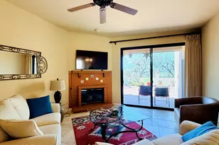 1216 E Camino Diestro, Oro Valley, AZ 85704 - Photo 4