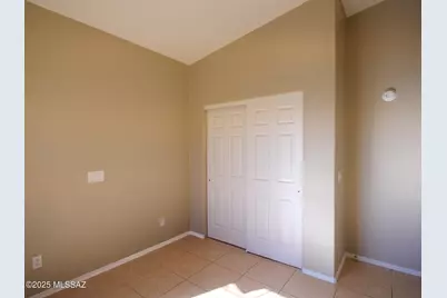 1672 W Wood Crest Court, Tucson, AZ 85746 - Photo 14