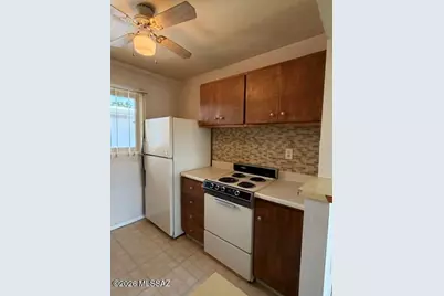 1776 S Palo Verde Avenue #E212, Tucson, AZ 85713 - Photo 6