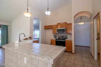 10160 E Mountain Manor Drive, Tucson, AZ 85730 - Photo 12