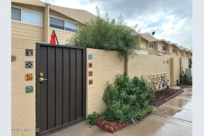 1735 S Jones Boulevard #J14, Tucson, AZ 85713 - Photo 36