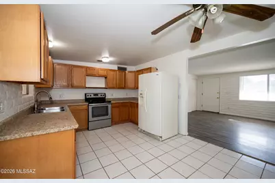 3912 S Grand Palm Drive, Tucson, AZ 85730 - Photo 8