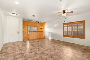 8140 N Iron Ridge Dr, Tucson, AZ 85743 - Photo 10