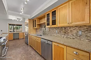 1630 W Montebella Pl, Tucson, AZ 85704 - Photo 14