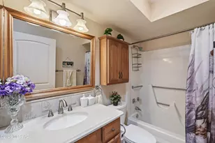 132 E Santa Rebecca Dr, Green Valley, AZ 85614 - Photo 16
