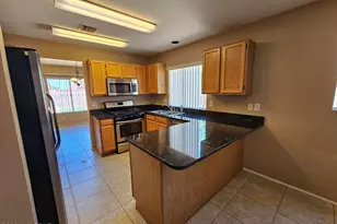 9827 N Stone Creek Pl, Tucson, AZ 85742 - Photo 6