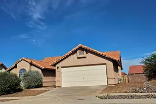9827 N Stone Creek Pl, Tucson, AZ 85742 - Photo 2