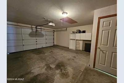 9827 N Stonecreek Place, Tucson, AZ 85742 - Photo 22