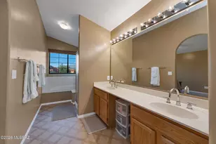 11460 N Quicksilver Trail, Tucson, AZ 85737 - Photo 24